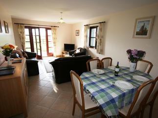 Meadowside Holiday Cottage