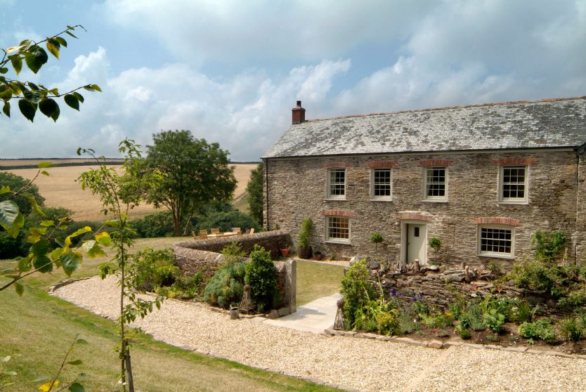 Trencreek Farmhouse is located in Tregony