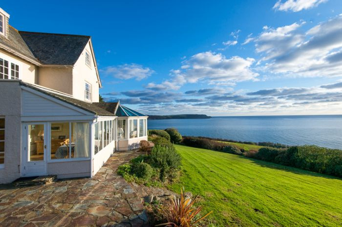 Click here for more about Farfield