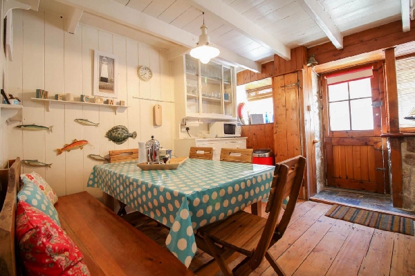 St Eia Cottage Pictures