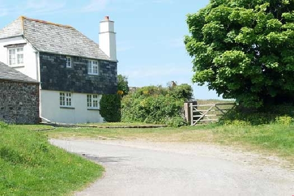 Church Cottage is located in Crackington Haven