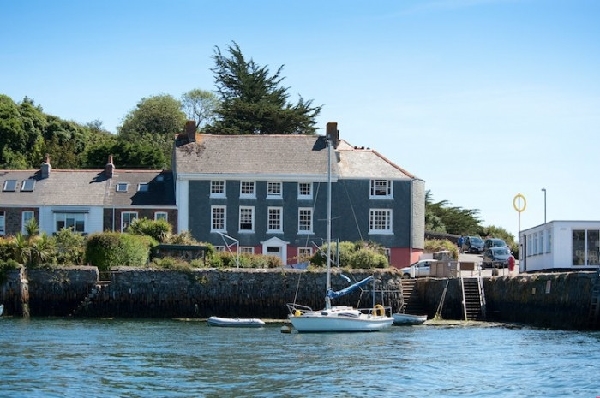 New Quay House Holiday Cottage