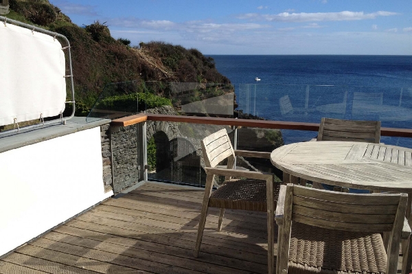 The Portloe Boathouse Images