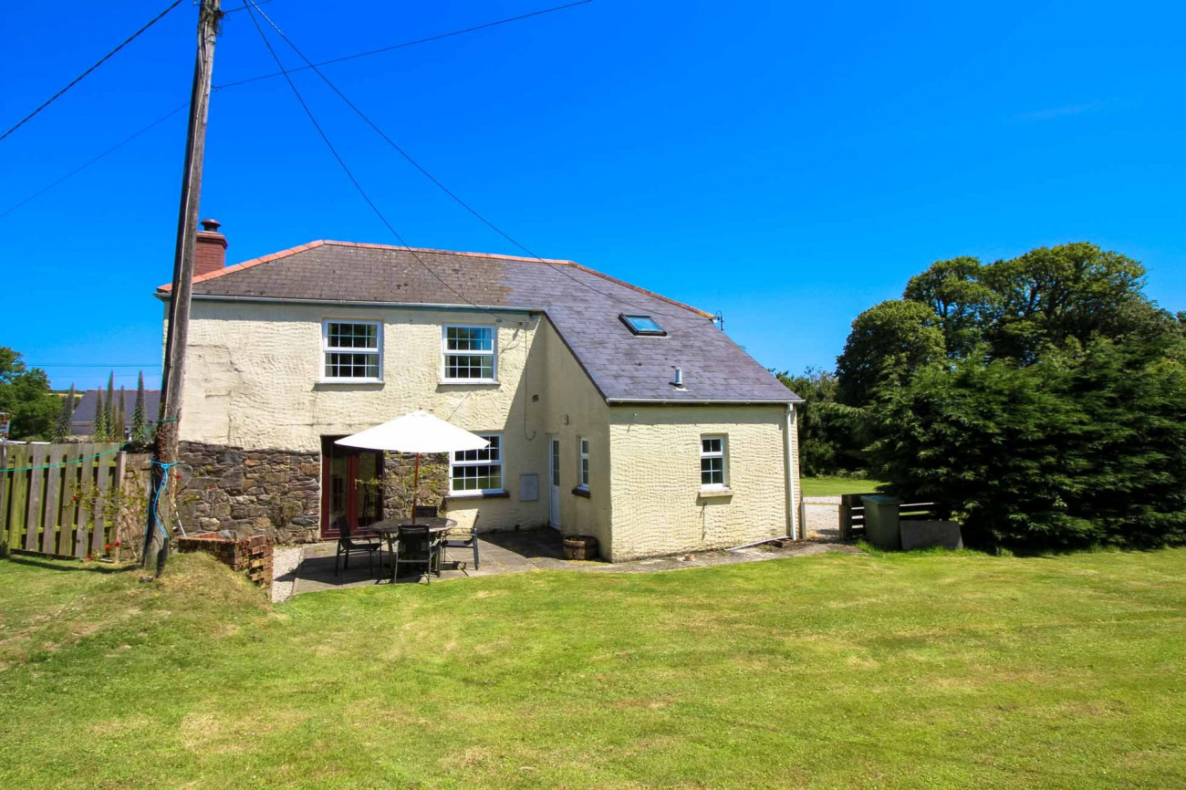 Click here for more about Lestowder Cottage