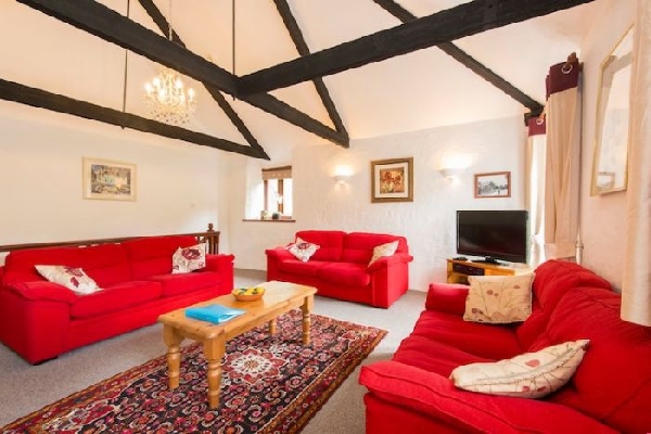 Goonwinnow Farm Cottages price range is from just £1975