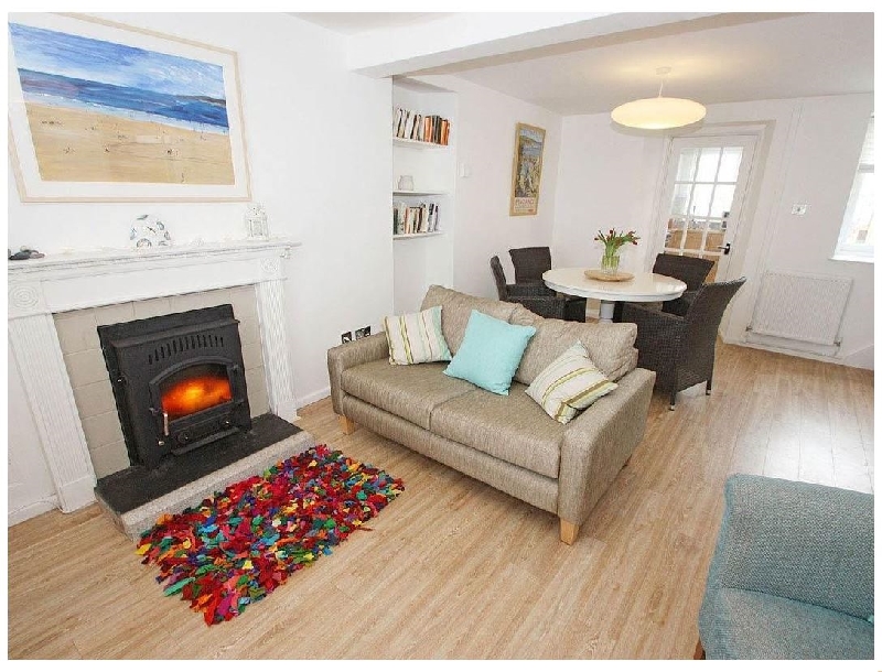 Click here for more about Mazey Cottage