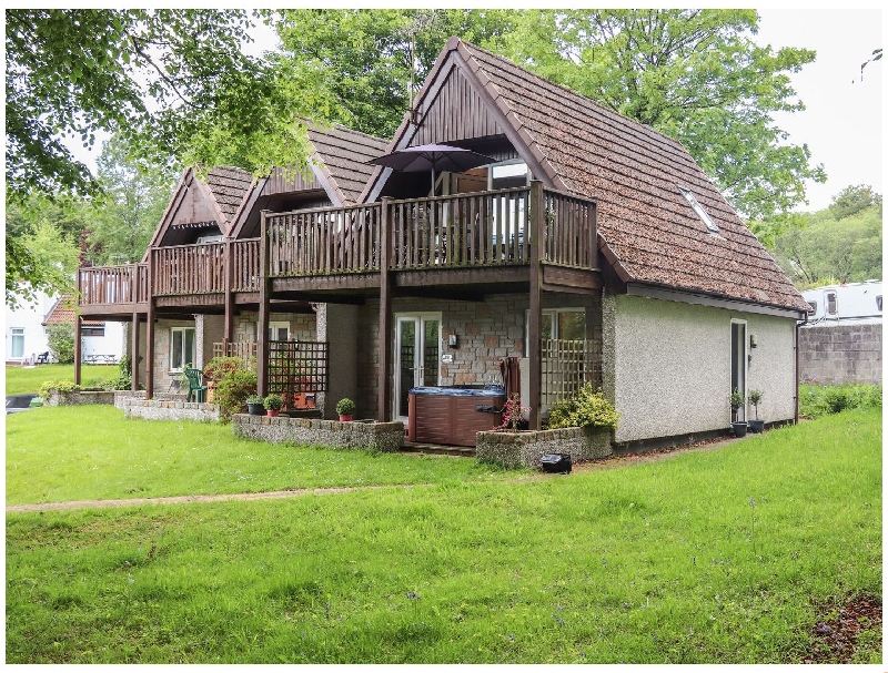Click here for more about Valley Lodge 11