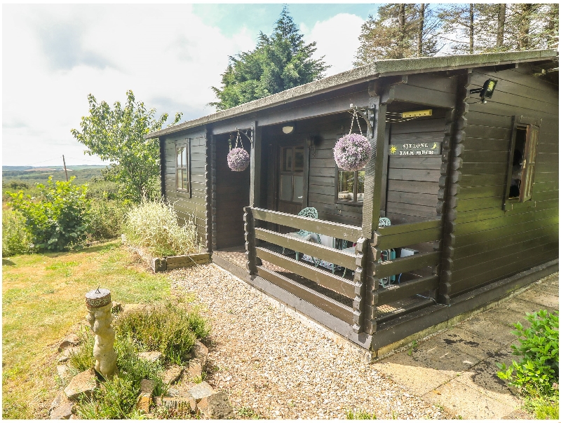 Click here for more about Trevenna Cabin