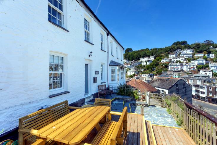 Hawthorn Cottage is located in Looe